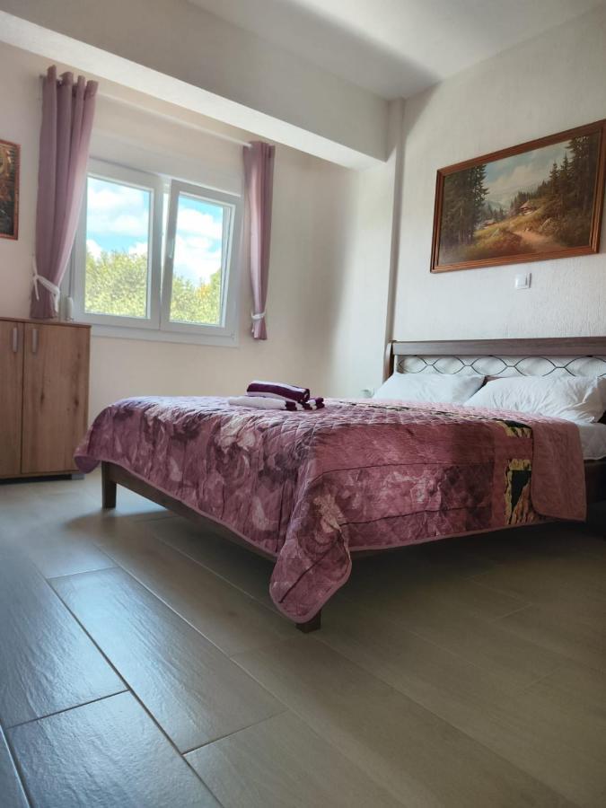 Lilli Deluxe Apartment ニキティ エクステリア 写真